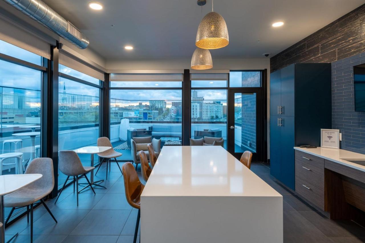 Flexhome Skywalk To Fiserv 1Br Apt U5 Milwaukee Ngoại thất bức ảnh